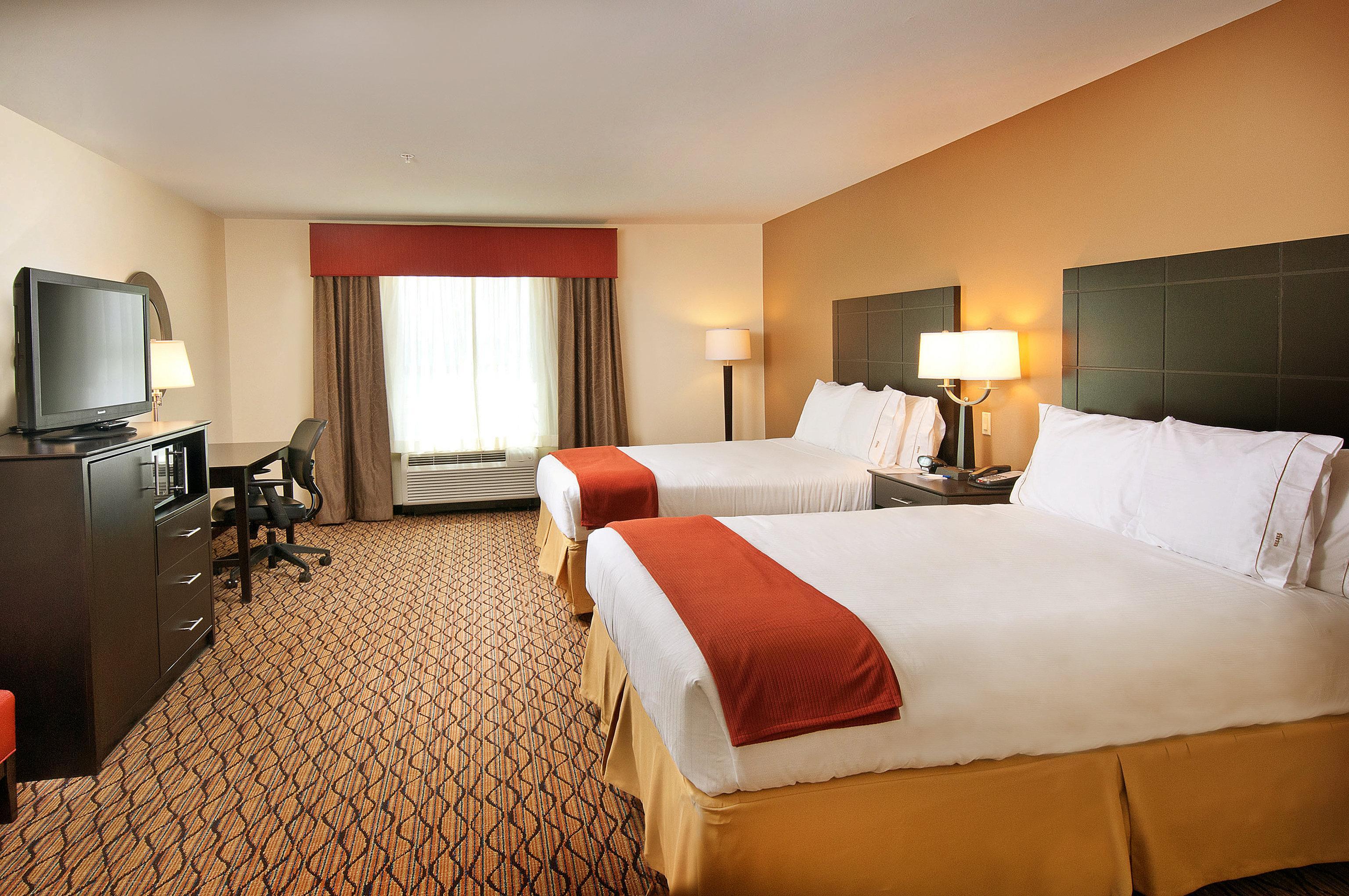 Holiday Inn Express Hotel And Suites Pearsall By Ihg Ngoại thất bức ảnh