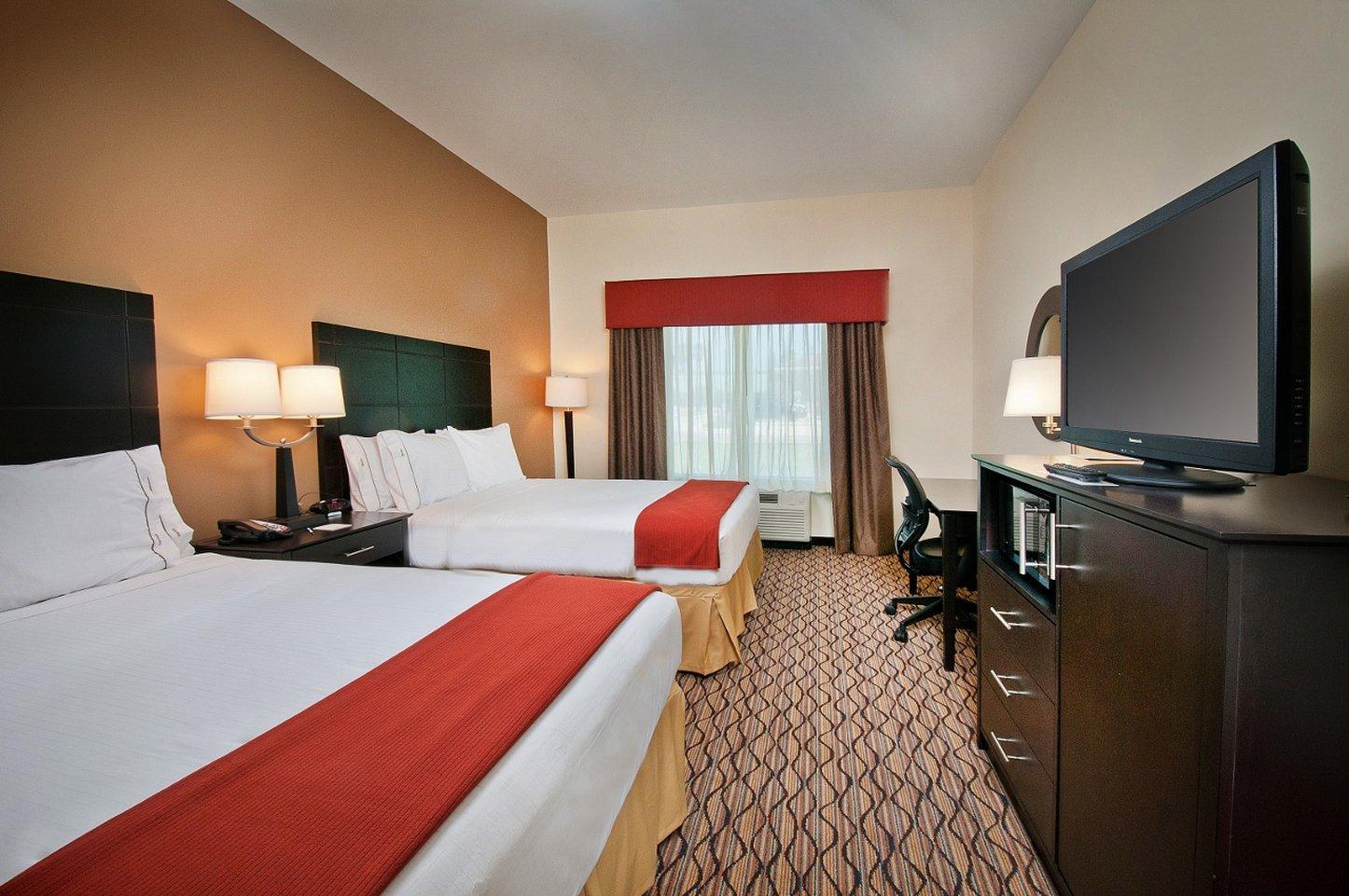 Holiday Inn Express Hotel And Suites Pearsall By Ihg Ngoại thất bức ảnh