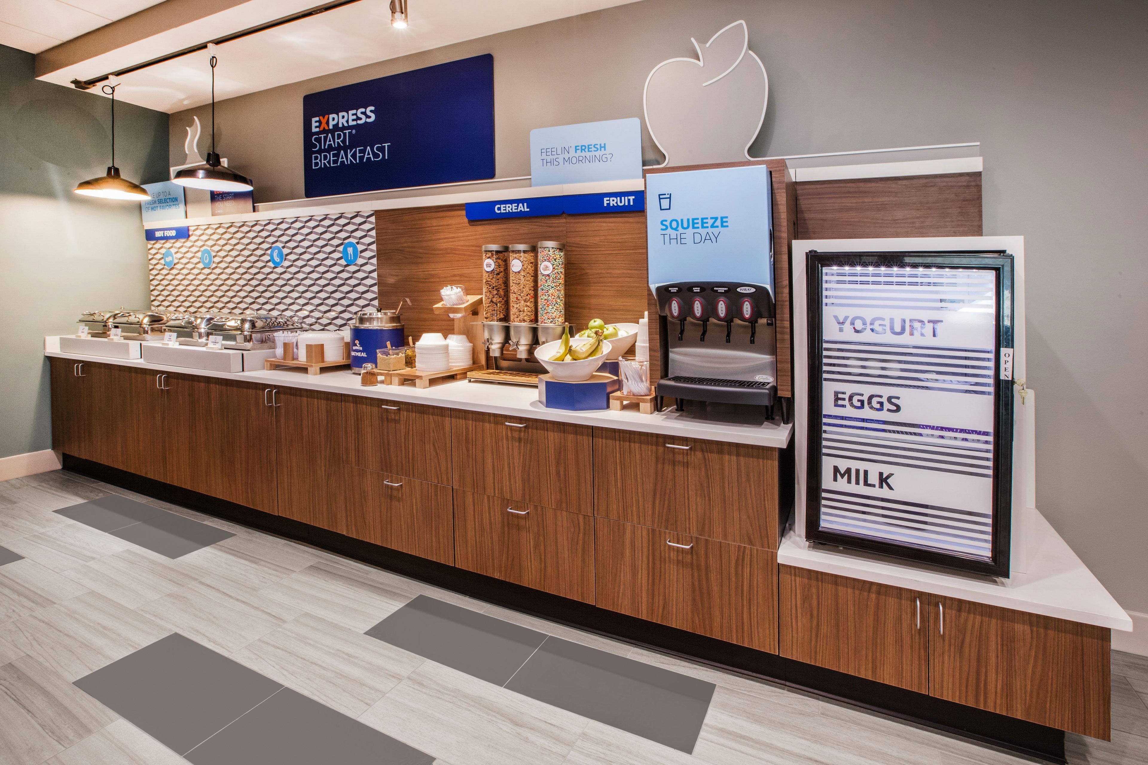Holiday Inn Express Hotel And Suites Pearsall By Ihg Ngoại thất bức ảnh